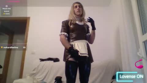 Snapshot of bdsmlatexlover chatting on 03-15-26, 05:08 bdsmlatexlover online show from 03-15-26, 05:08