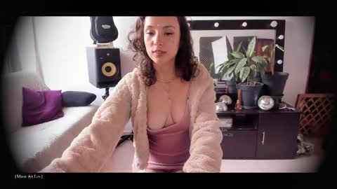 Call me Bells  Next Stream on Wednesday    Feb 26  online show from 04-21-26, 05:28