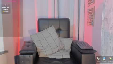 Snapshot of beako_strong chatting on 06-15-26, 10:23 beako online show from 06-15-26, 10:23