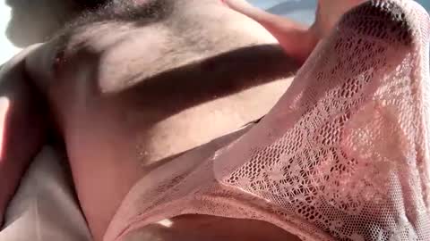 Snapshot of beard_papa chatting on 09-28-25, 04:01 beard_papa online show from 09-28-25, 04:01