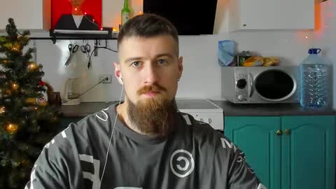 Zeus online show from 12-24-24, 06:06