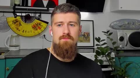 Zeus online show from 09-14-25, 08:41