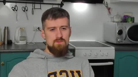 Zeus online show from 05-14-26, 11:55