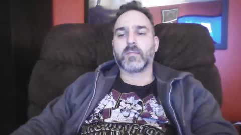 Snapshot of beardedambition chatting on 01-29-25, 01:48 beardedambition online show from 01-29-25, 01:48
