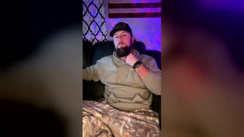 beardedstud4u online show from 01-06-26, 04:38