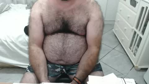 Snapshot of beastbearmg chatting on 09-18-25, 02:02 beastbearmg online show from 09-18-25, 02:02