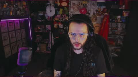 Snapshot of beastbxy chatting on 09-25-25, 10:35 beast bxy online show from 09-25-25, 10:35