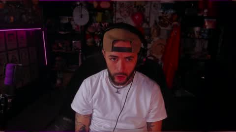 Snapshot of beastbxy chatting on 09-26-25, 11:42 beast bxy online show from 09-26-25, 11:42