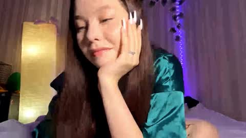 Bella online show from 02-21-26, 12:06