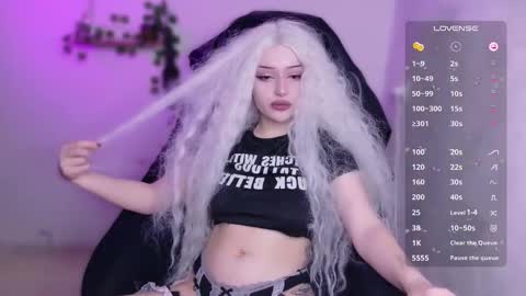 beaty_lilith online show from 09-27-25, 05:34