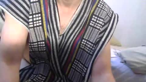 Snapshot of beautifukk chatting on 01-03-25, 11:35 beautifukk online show from 01-03-25, 11:35