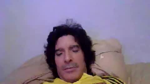 Snapshot of beautifukk chatting on 01-12-25, 01:53 beautifukk online show from 01-12-25, 01:53