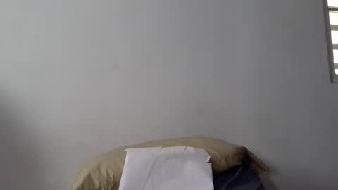 Snapshot of beautifukk chatting on 01-14-25, 06:17 beautifukk online show from 01-14-25, 06:17
