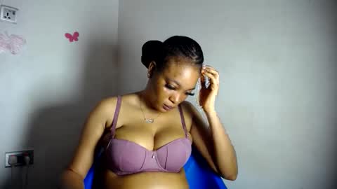 moanna online show from 04-21-26, 08:34