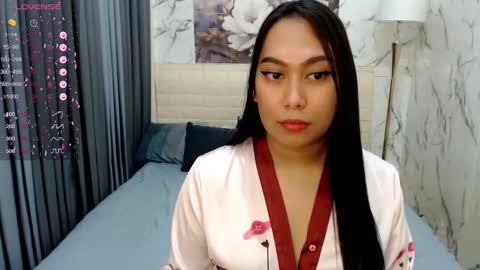 Im Kim and Im Single in real life online show from 03-12-26, 04:46