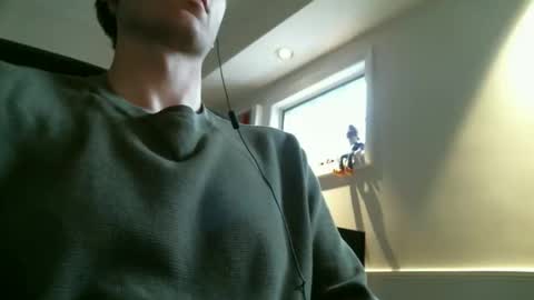 beautifulbeaver online show from 10-31-25, 08:21