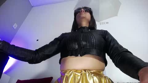 Snapshot of beautifull_wild_girl chatting on 06-19-26, 07:39 maria online show from 06-19-26, 07:39