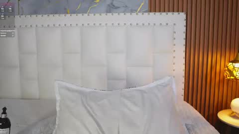 Snapshot of beautifulskinny18 chatting on 04-30-26, 08:57 Shalom online show from 04-30-26, 08:57