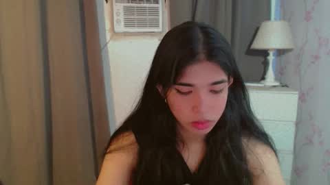 TRIXIE online show from 03-24-26, 04:50