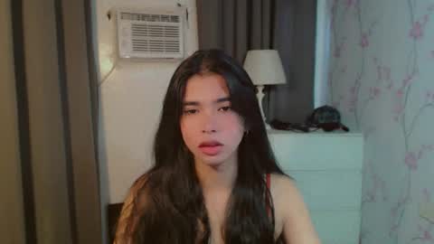 TRIXIE online show from 04-05-26, 02:53