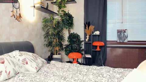 Nicole online show from 01-11-25, 07:17