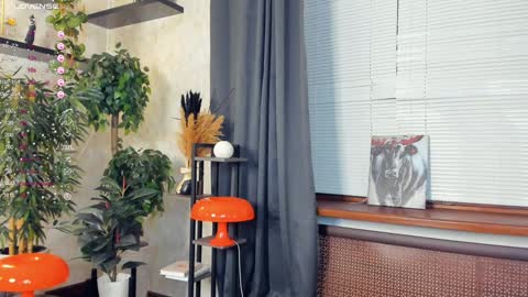 Nicole online show from 01-12-25, 02:41