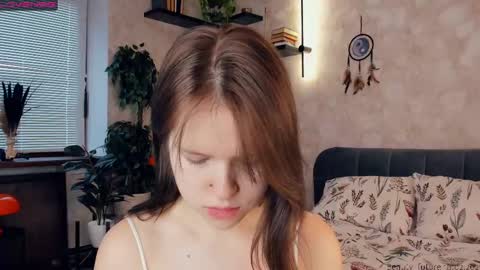 Nicole online show from 02-16-25, 07:15