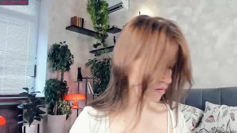 Nicole online show from 03-05-25, 07:16