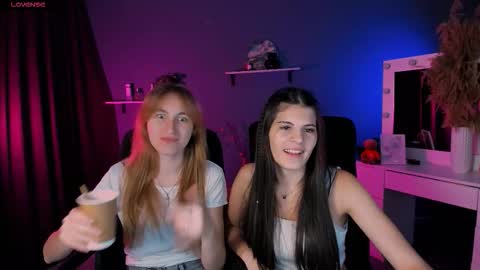 Snapshot of beauty_ginger chatting on 09-20-25, 08:37 beauty_ginger online show from 09-20-25, 08:37