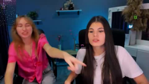 Snapshot of beauty_ginger chatting on 09-26-25, 07:51 beauty_ginger online show from 09-26-25, 07:51