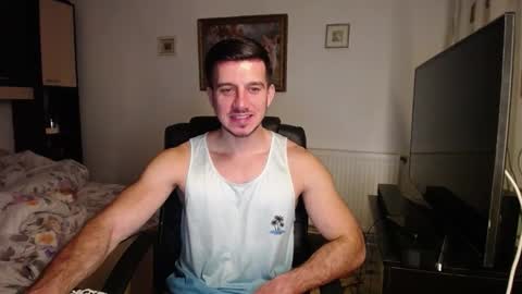 Mia and Jake online show from 11-26-25, 01:12