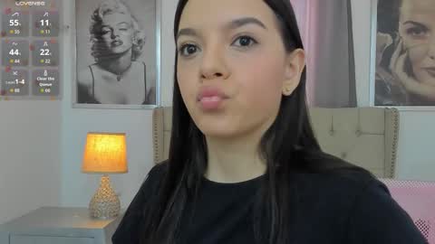 Ariana Reyes online show from 10-03-25, 12:13