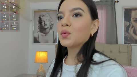 Ariana Reyes online show from 10-10-25, 12:15