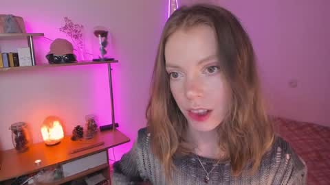 Snapshot of beautyeliise chatting on 01-25-25, 02:14 Eliise online show from 01-25-25, 02:14