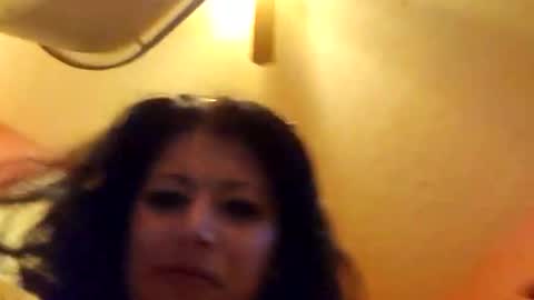 Snapshot of beautyfulkrazy8789 chatting on 06-11-26, 02:33 beautyfulkrazy8789 online show from 06-11-26, 02:33
