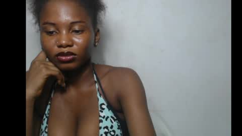 Snapshot of beautyslut1 chatting on 04-28-26, 06:57 beautyslut1 online show from 04-28-26, 06:57