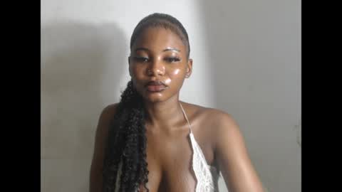 Snapshot of beautyslut1 chatting on 05-25-26, 08:59 beautyslut1 online show from 05-25-26, 08:59