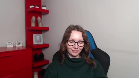 Zoe online show from 01-22-25, 12:38