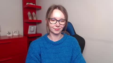 Zoe online show from 03-04-25, 12:33