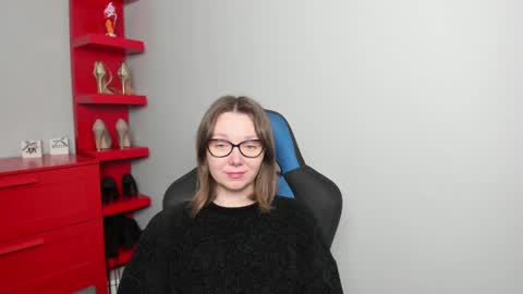 Zoe online show from 04-08-26, 06:02