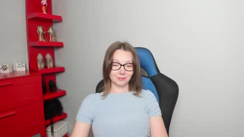 Zoe online show from 05-21-26, 05:36