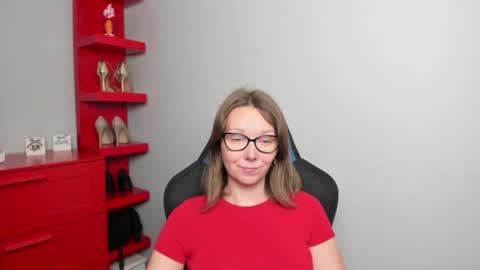 Zoe online show from 07-22-26, 05:32