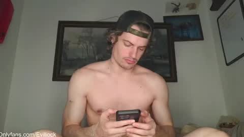 Snapshot of bebexxxdust chatting on 05-09-26, 03:23 bebe dust online show from 05-09-26, 03:23