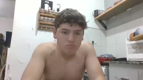 Snapshot of bebote0020 chatting on 10-08-25, 10:18 bebote0020 online show from 10-08-25, 10:18