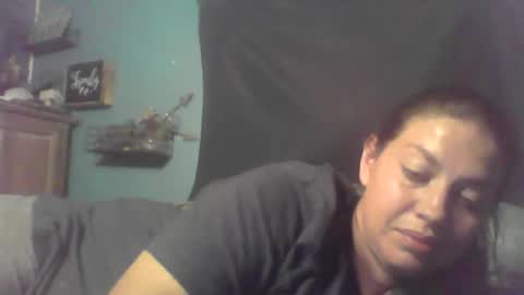 Snapshot of beccabee37 chatting on 05-10-26, 09:31 beccabee37 online show from 05-10-26, 09:31