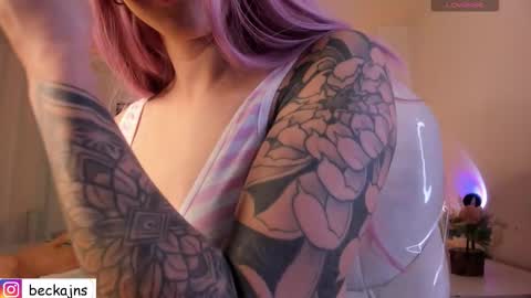 Marzhie online show from 10-10-25, 02:16