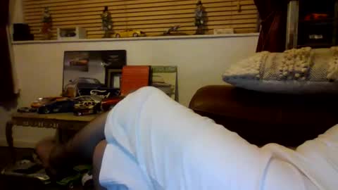 Snapshot of becky273622 chatting on 09-12-25, 07:36 becky273622 online show from 09-12-25, 07:36