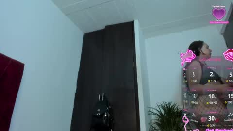 beckyrogue_44 online show from 05-28-26, 09:28