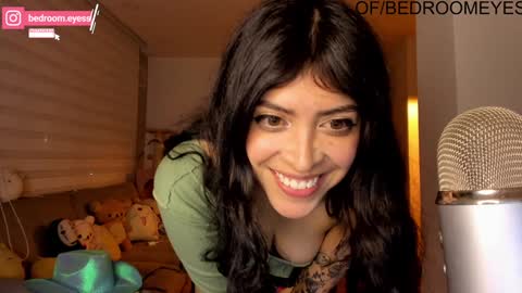 Snapshot of bedroomeyess chatting on 01-15-25, 06:22 Amber UwU IM MOVING AND IS CRAZY ILL BE BACK VERY SOON 3 MISS YA ALREADY online show from 01-15-25, 06:22