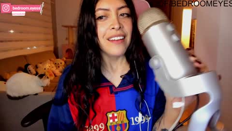 Snapshot of bedroomeyess chatting on 02-07-25, 12:31 Amber UwU IM MOVING AND IS CRAZY ILL BE BACK VERY SOON 3 MISS YA ALREADY online show from 02-07-25, 12:31